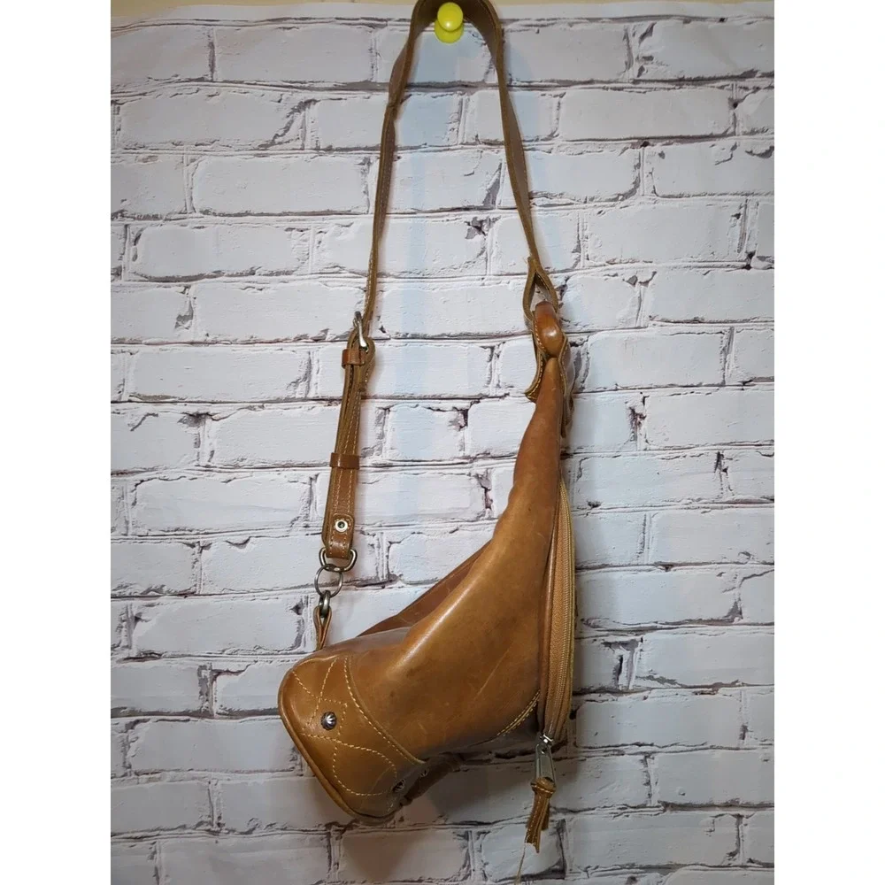American West Leather Sling Backpack‎